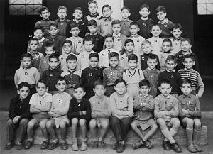 ECOLE JULES RENARD GARCONS 1952 CP